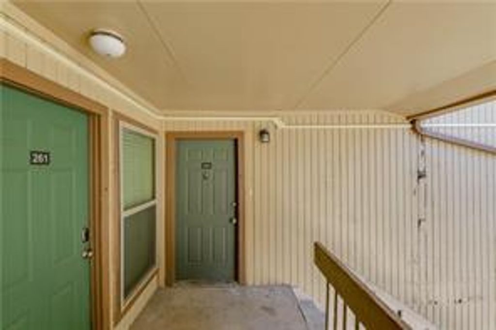 2124 Burton DR 263, Austin, TX 78741