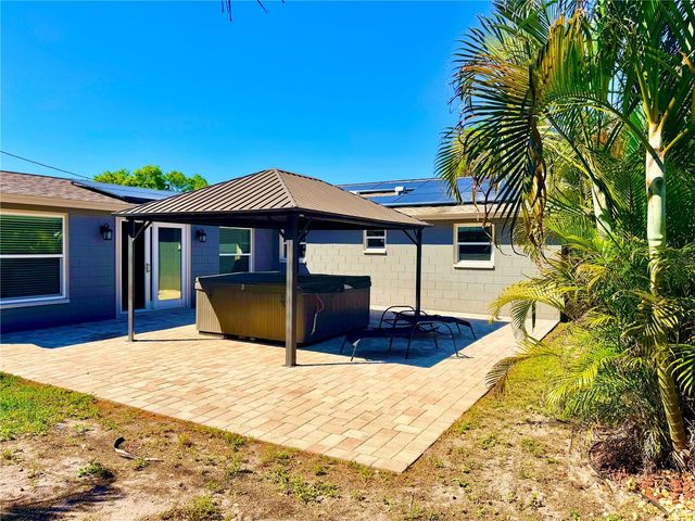 8428 91ST TERRACE, Seminole, FL 33777
