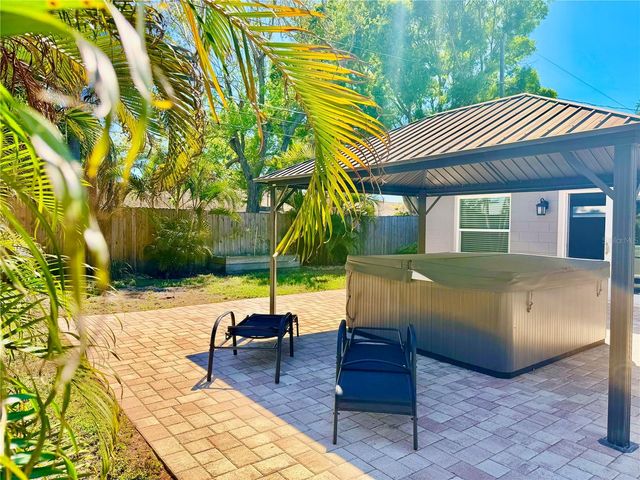 8428 91ST TERRACE, Seminole, FL 33777