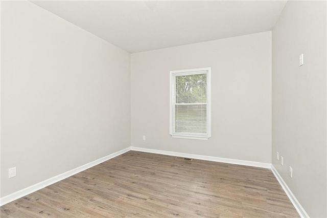 841 Ridge Avenue NW, Atlanta, GA 30318