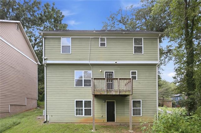 841 Ridge Avenue NW, Atlanta, GA 30318