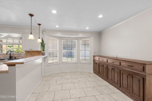 602 Audubon Point Drive, Brandon, MS 39047