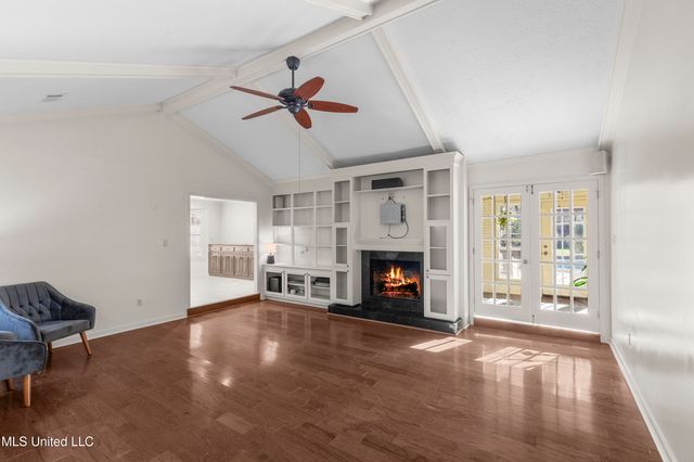 602 Audubon Point Drive, Brandon, MS 39047