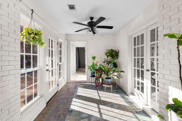 602 Audubon Point Drive, Brandon, MS 39047