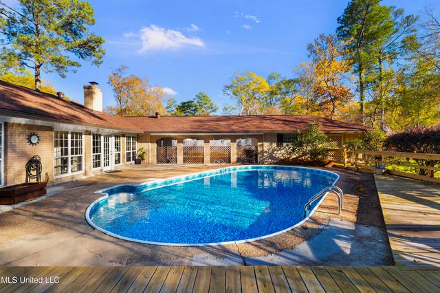 602 Audubon Point Drive, Brandon, MS 39047