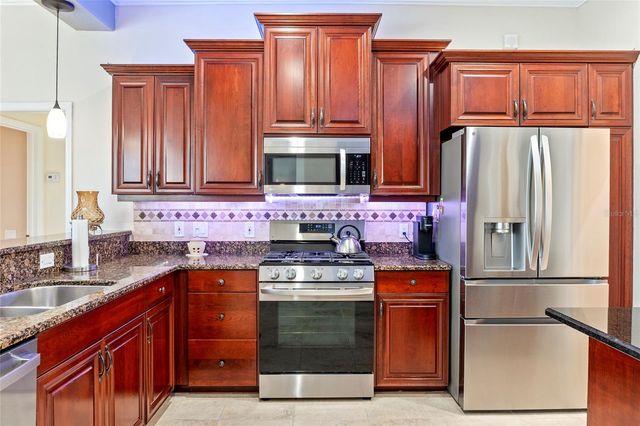 1872 COCONUT PALM CIRCLE, North Port, FL 34288