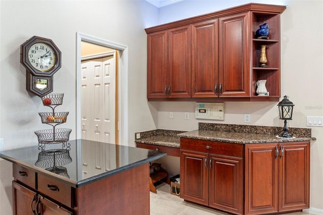 1872 COCONUT PALM CIRCLE, North Port, FL 34288