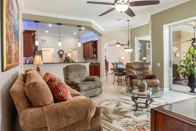 1872 COCONUT PALM CIRCLE, North Port, FL 34288