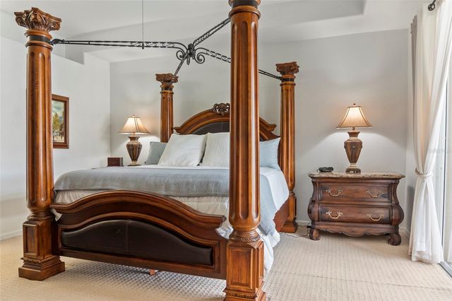 1872 COCONUT PALM CIRCLE, North Port, FL 34288