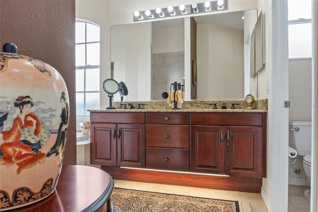 1872 COCONUT PALM CIRCLE, North Port, FL 34288