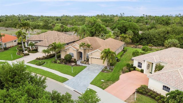 1872 COCONUT PALM CIRCLE, North Port, FL 34288