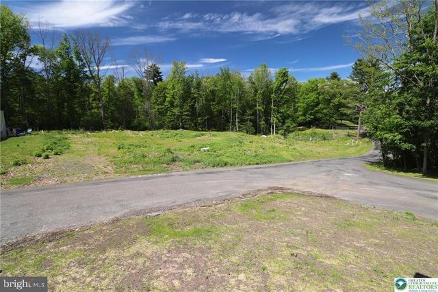 5020 OLD TIMBER RD, Stroudsburg, PA 18360