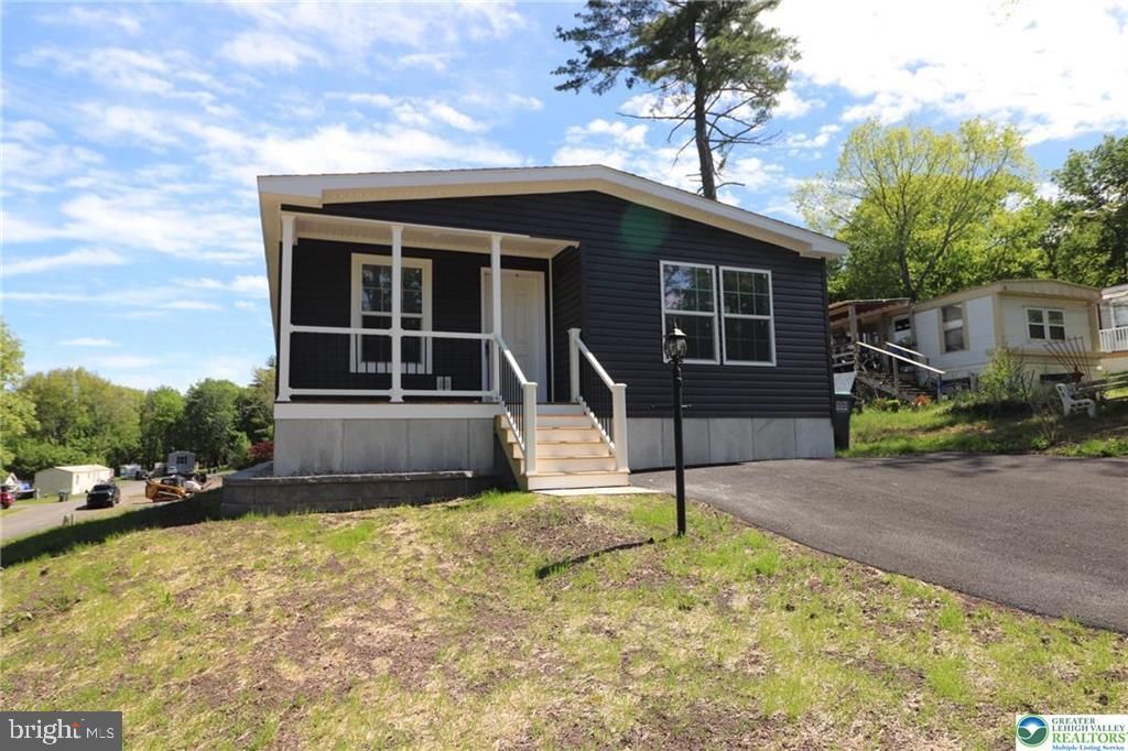 5020 OLD TIMBER RD, Stroudsburg, PA 18360