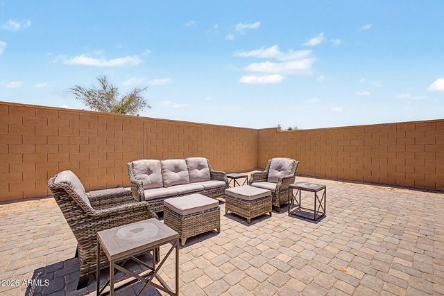 22179 N DANIEL Drive, Maricopa, AZ 85138