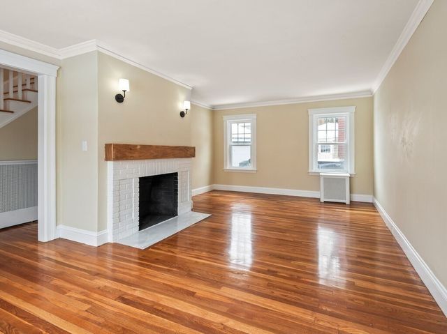 108 Longfellow Rd., Worcester, MA 01602