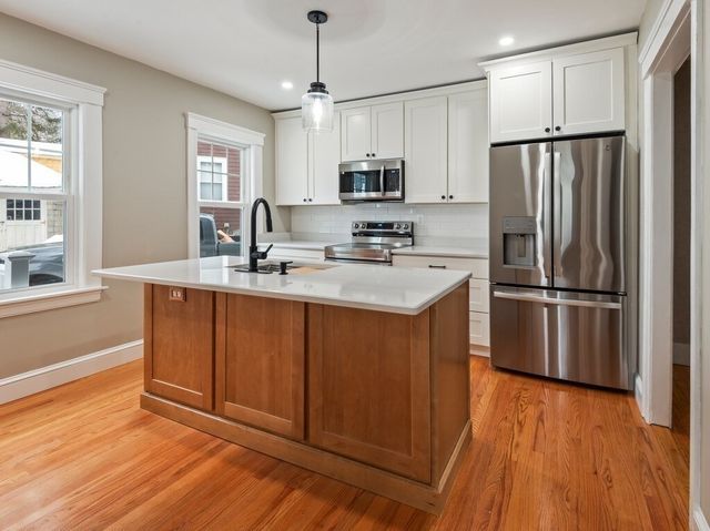 108 Longfellow Rd., Worcester, MA 01602