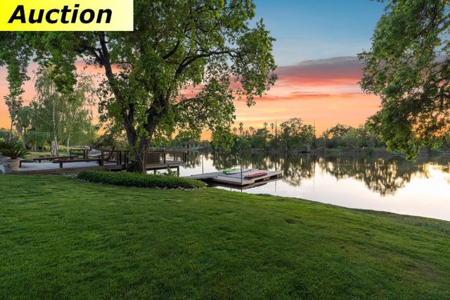 10676 Wilton Rd, Elk Grove, CA 95624