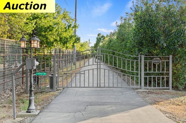 10676 Wilton Rd, Elk Grove, CA 95624