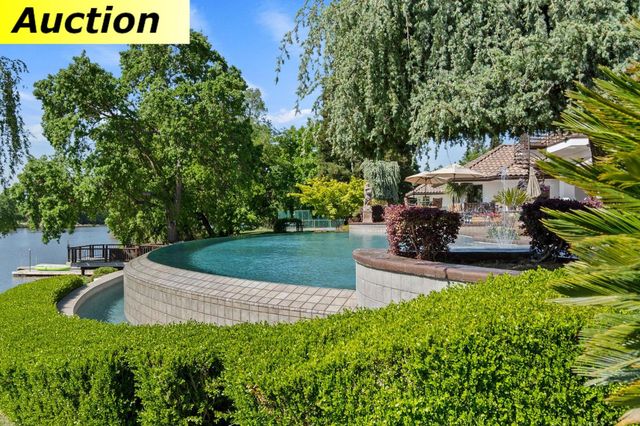 10676 Wilton Rd, Elk Grove, CA 95624