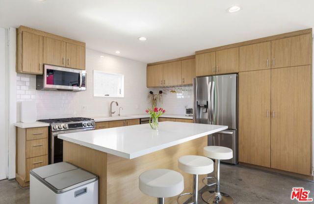 3475 Union Pacific Avenue, Los Angeles, CA 90023