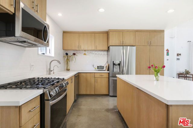 3475 Union Pacific Avenue, Los Angeles, CA 90023