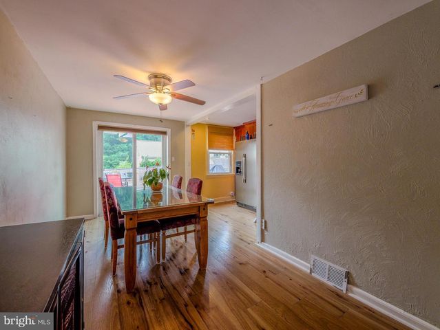 5360 DELMAR DR, Clifton Heights, PA 19018