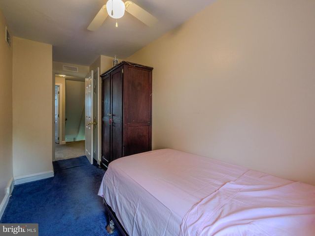 5360 DELMAR DR, Clifton Heights, PA 19018