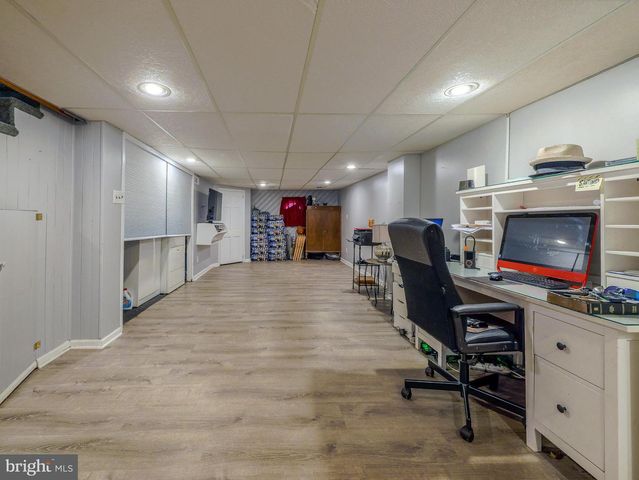 5360 DELMAR DR, Clifton Heights, PA 19018