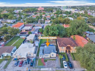 2811 SW 3rd St, Miami, FL 33135