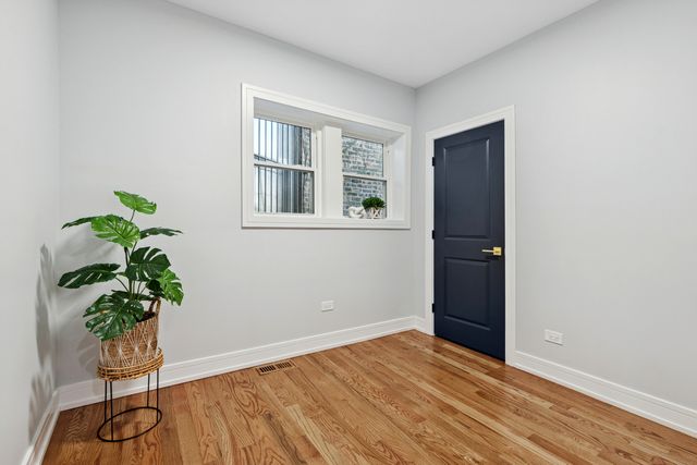 5168 S Wabash Avenue, Chicago, IL 60615