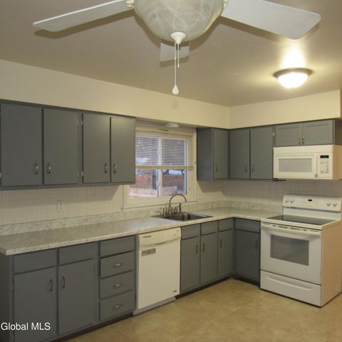 34B Commodore Street, Colonie, NY 12205