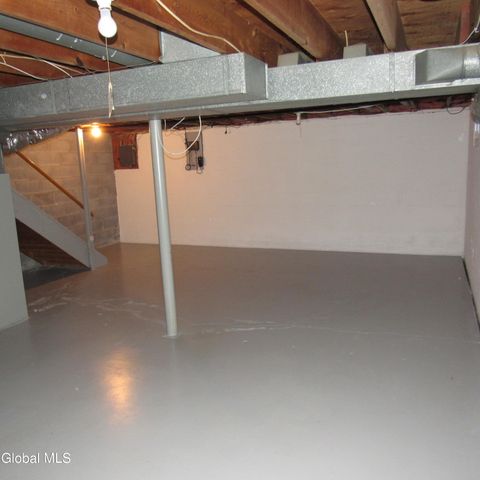 34B Commodore Street, Colonie, NY 12205