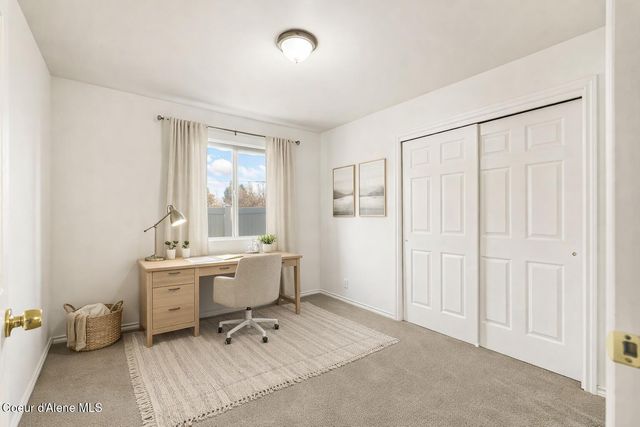 200 Brittany Loop, Kootenai, ID 83840