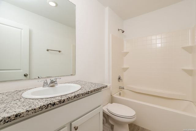 2439 Lake Hills, New Braunfels, TX 78130