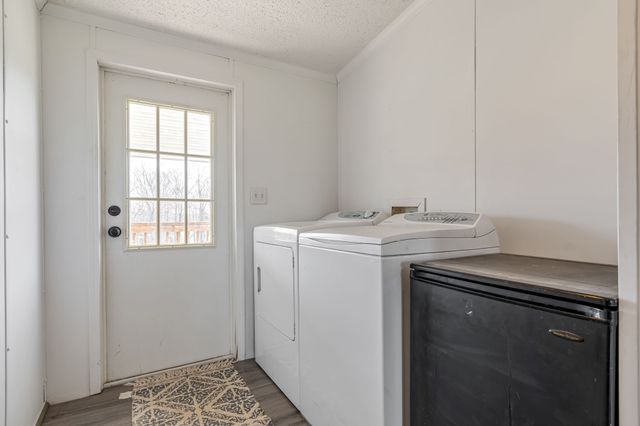 801 Collier Bend Road, Charlotte, TN 37036