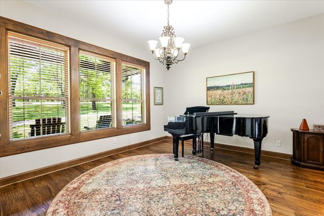 108 McClintock Court, Weatherford, TX 76088