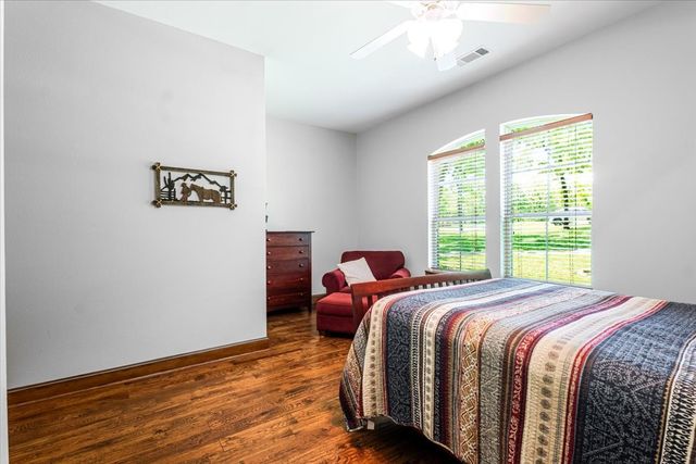 108 McClintock Court, Weatherford, TX 76088
