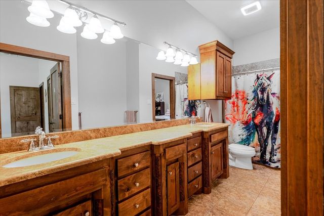 108 McClintock Court, Weatherford, TX 76088
