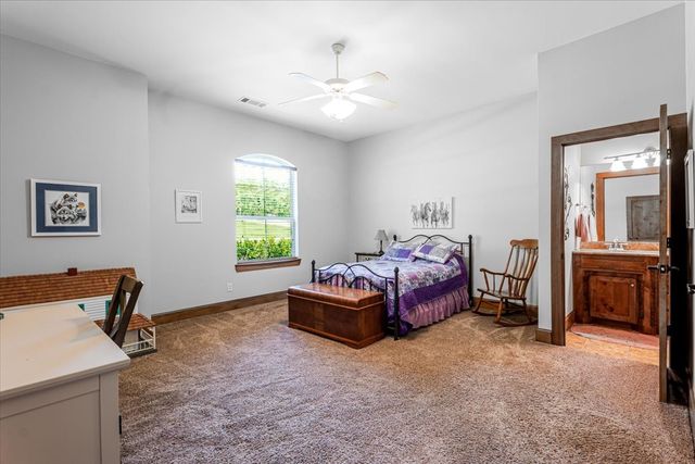 108 McClintock Court, Weatherford, TX 76088