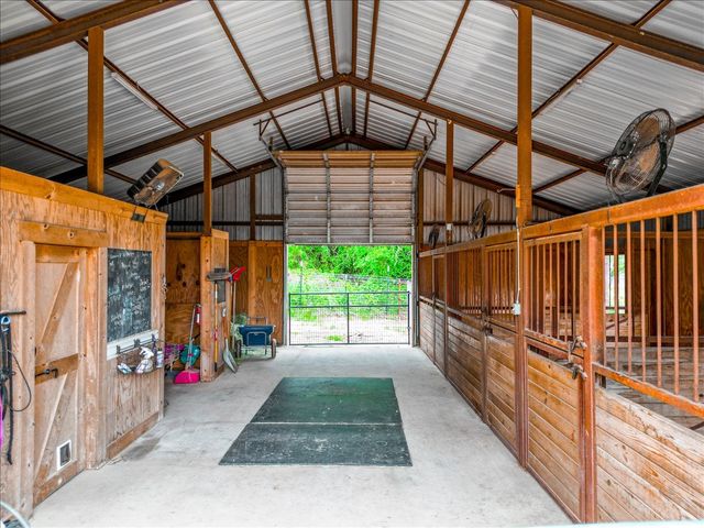 108 McClintock Court, Weatherford, TX 76088