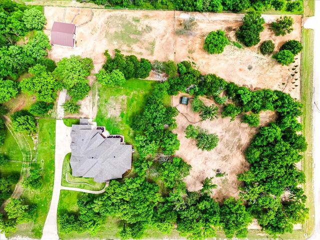 108 McClintock Court, Weatherford, TX 76088