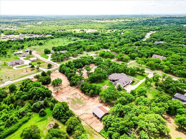 108 McClintock Court, Weatherford, TX 76088