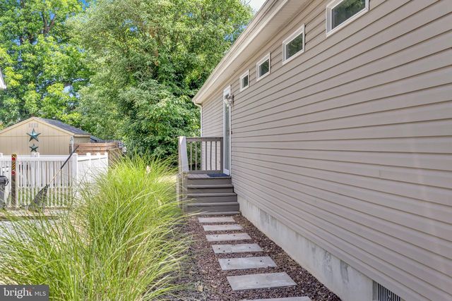 303 COULTER ST, Milton, DE 19968