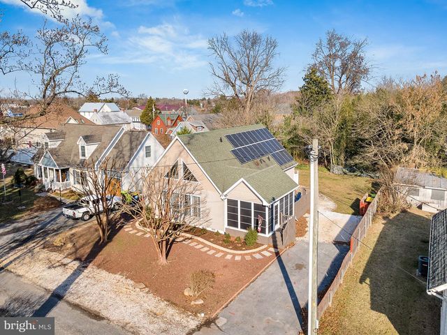 303 COULTER ST, Milton, DE 19968
