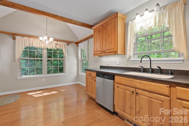 93 Streamside Drive, Waynesville, NC 28785