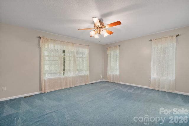 93 Streamside Drive, Waynesville, NC 28785