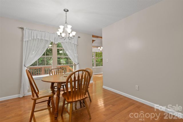 93 Streamside Drive, Waynesville, NC 28785