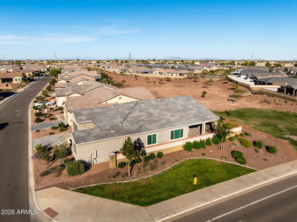 20823 N EVERGREEN Drive, Maricopa, AZ 85138 — photo 4