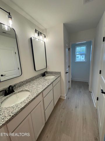 9131 Rolling Stone Way, Knoxville, TN 37920