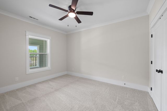 1940 Grace Johns Cir, Murfreesboro, TN 37128